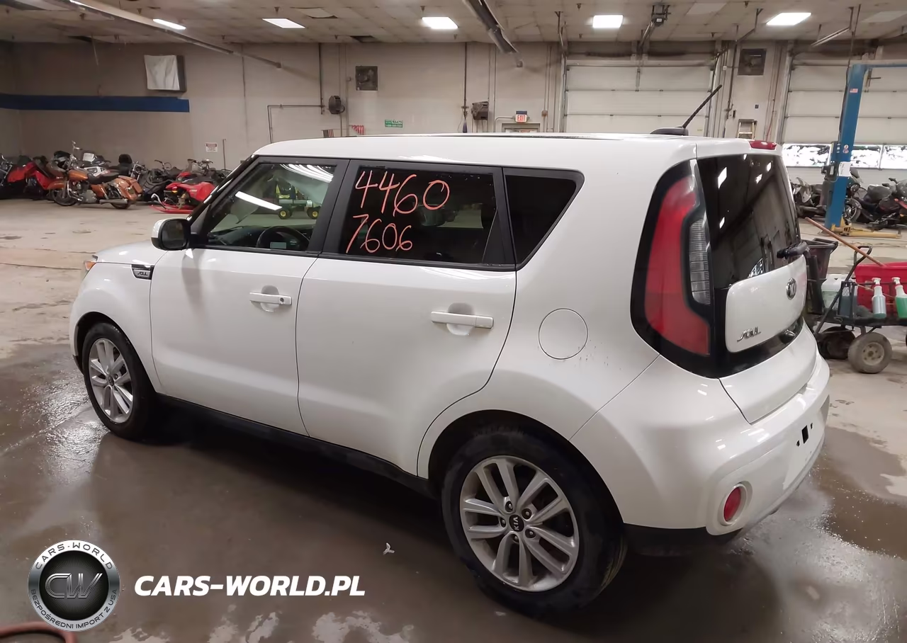 2019 Kia Soul + VIN:KNDJP3A57K7649350 - 3