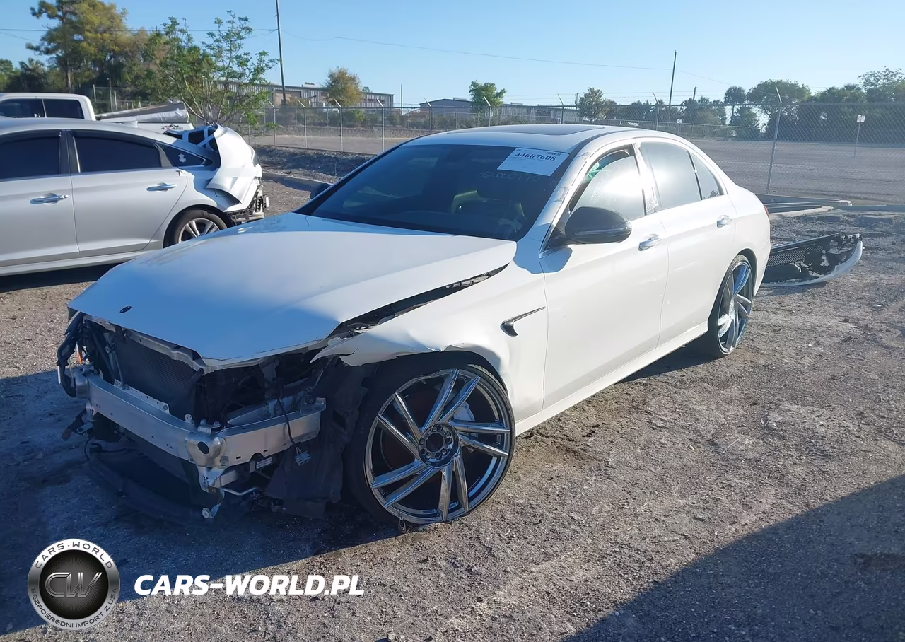 2017 Mercedes-Benz E 300 VIN:WDDZF4JB7HA057515 - 2