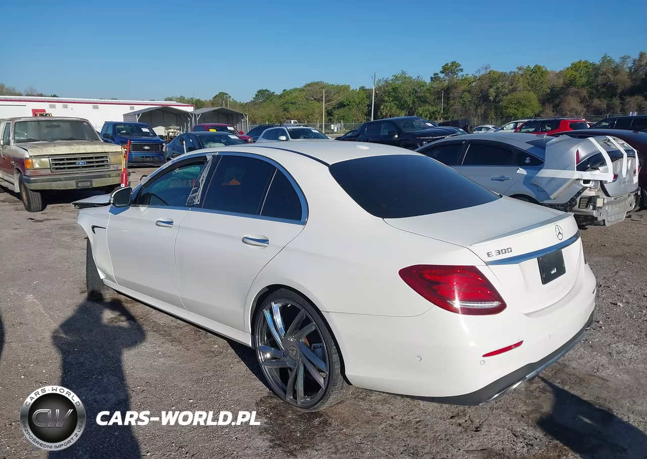 2017 Mercedes-Benz E 300 VIN:WDDZF4JB7HA057515 - 3