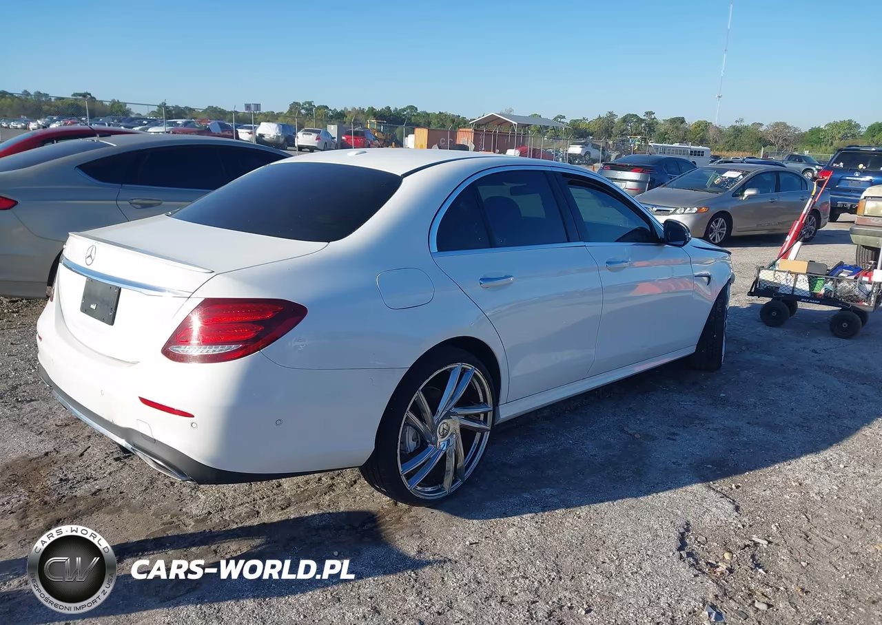 2017 Mercedes-Benz E 300 VIN:WDDZF4JB7HA057515 - 4