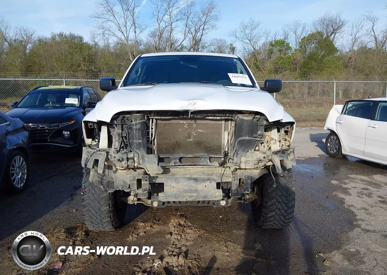 2019 Ram 1500 Classic Tradesman 4X4 5'7 Box VIN:1C6RR7KT6KS742768 - 12