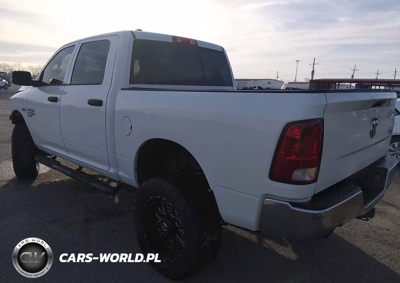 2019 Ram 1500 Classic Tradesman 4X4 5'7 Box VIN:1C6RR7KT6KS742768 - 3