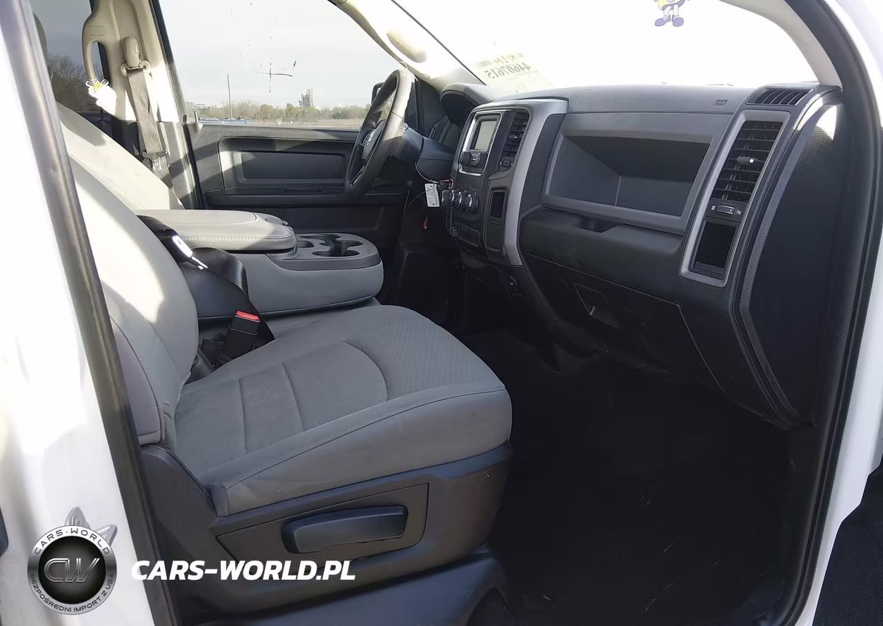 2019 Ram 1500 Classic Tradesman 4X4 5'7 Box VIN:1C6RR7KT6KS742768 - 5