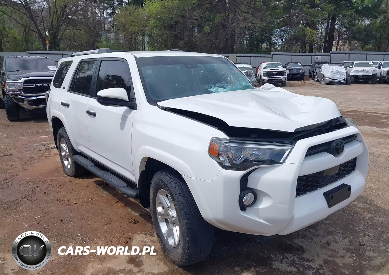 2020 Toyota 4Runner Sr5