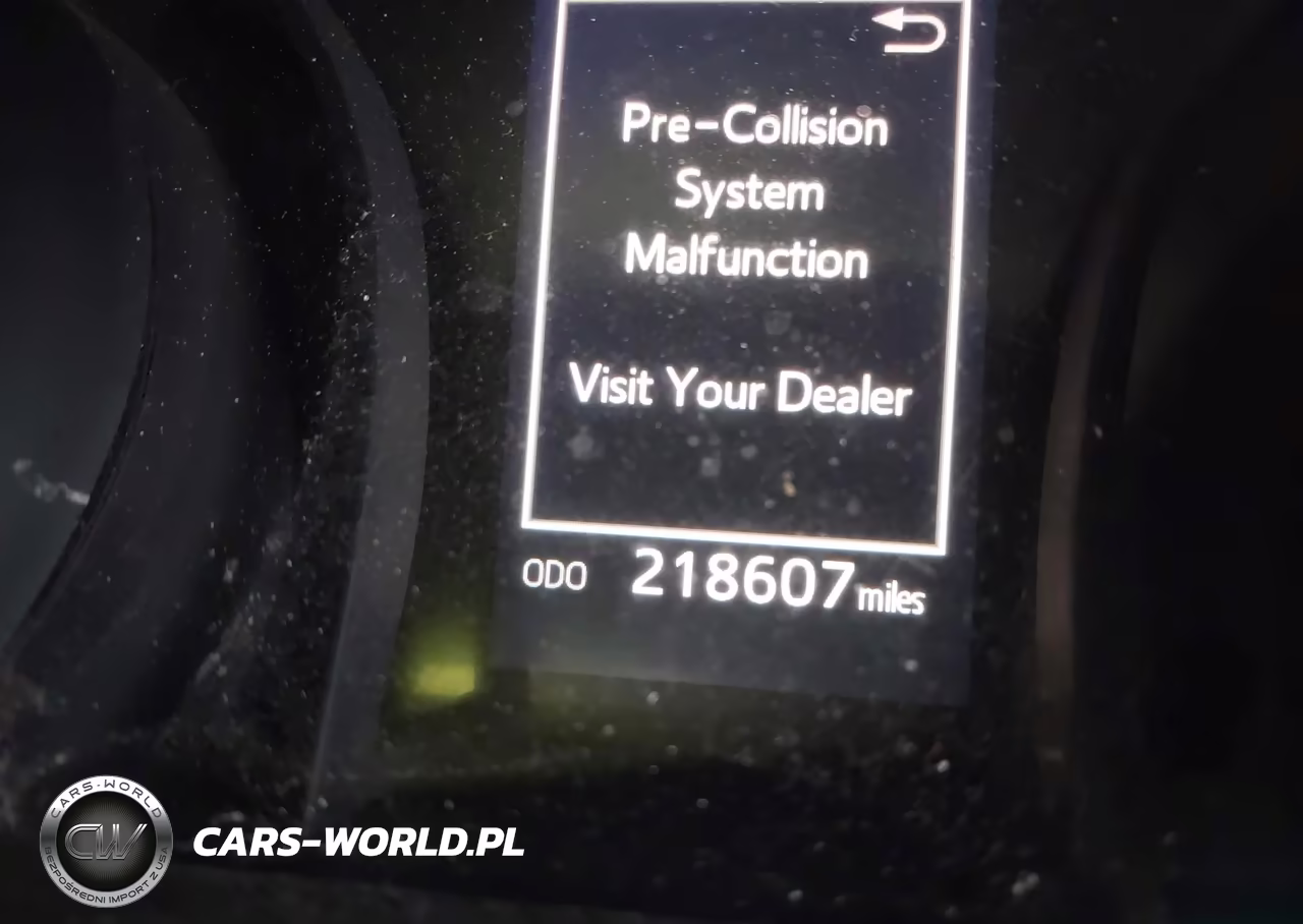 2018 Toyota Camry Se VIN:4T1B11HK6JU047167 - 15