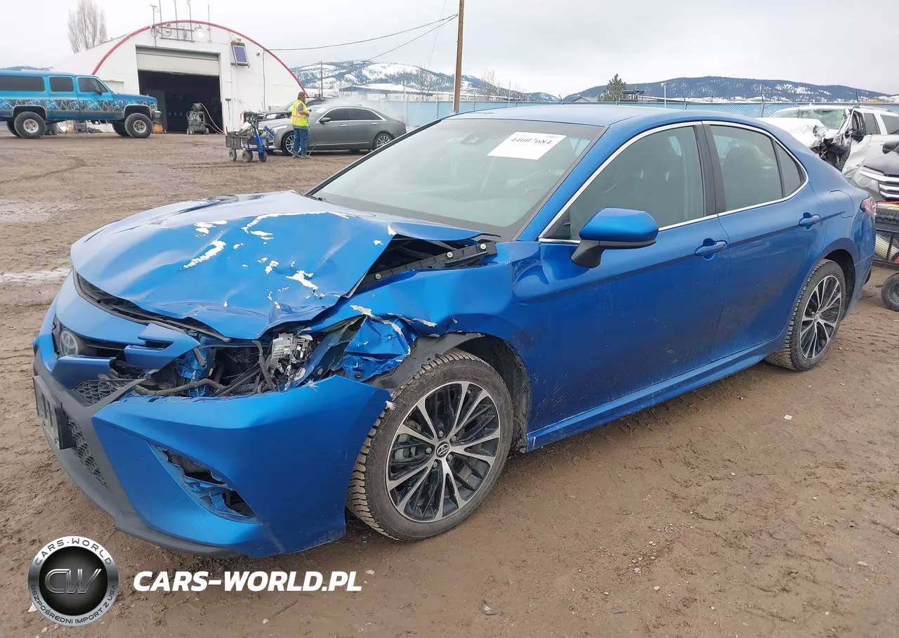 2018 Toyota Camry Se VIN:4T1B11HK6JU047167 - 2