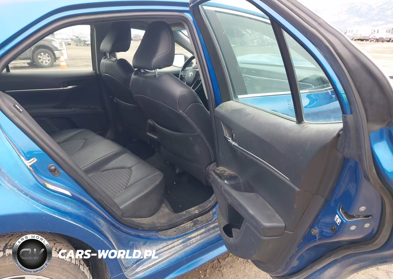 2018 Toyota Camry Se VIN:4T1B11HK6JU047167 - 8