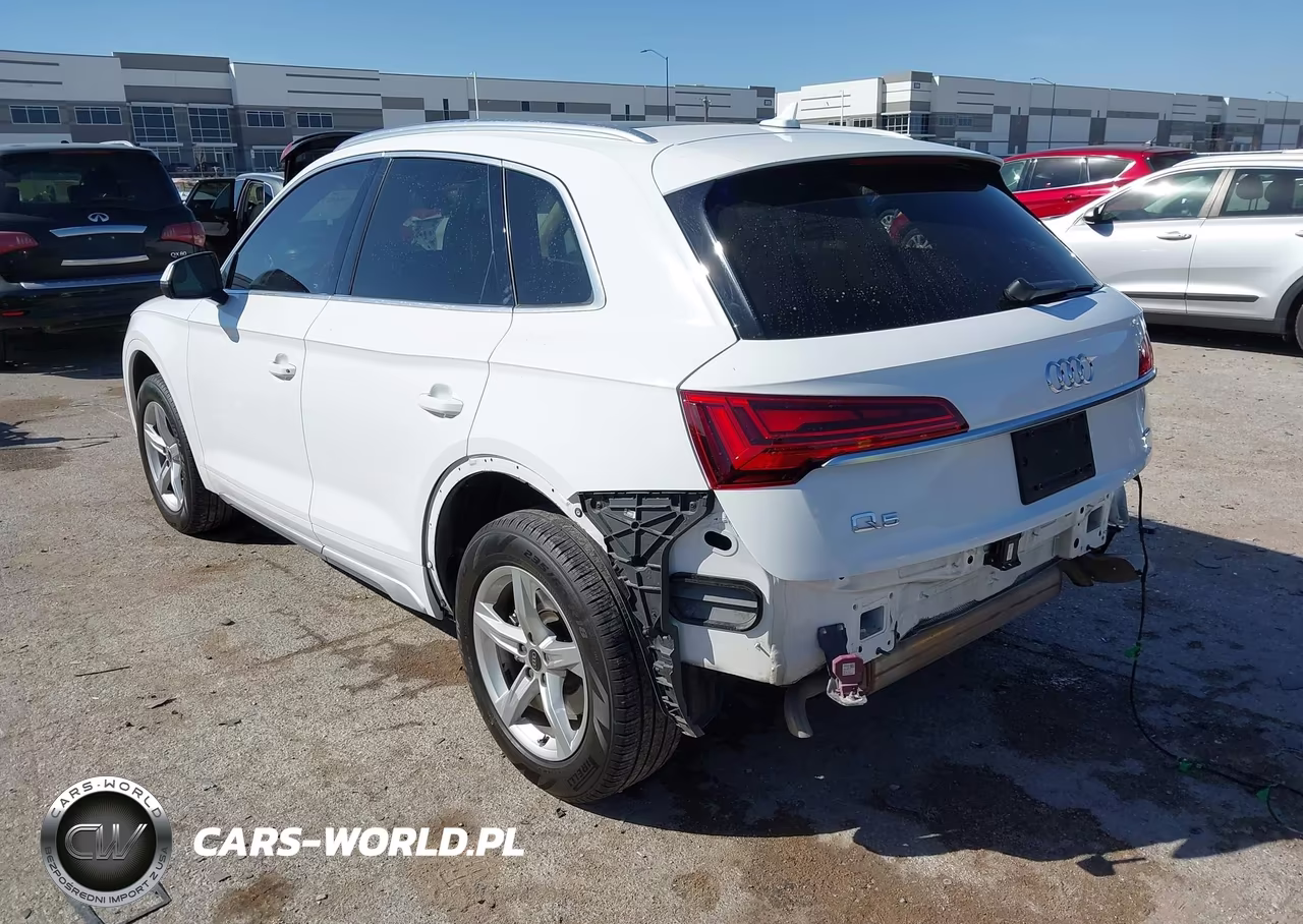 2021 Audi Q5 Premium 45 Tfsi Quattro S Tronic VIN:WA1AAAFY9M2046404 - 3