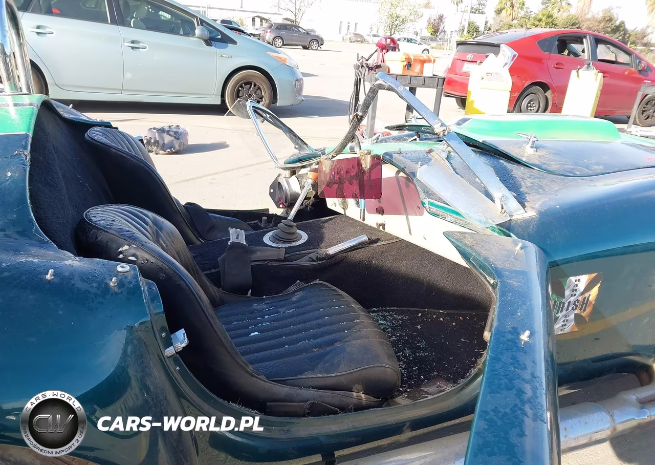 1968 Ford 427 Cobra VIN:NAF42700007016B88 - 8