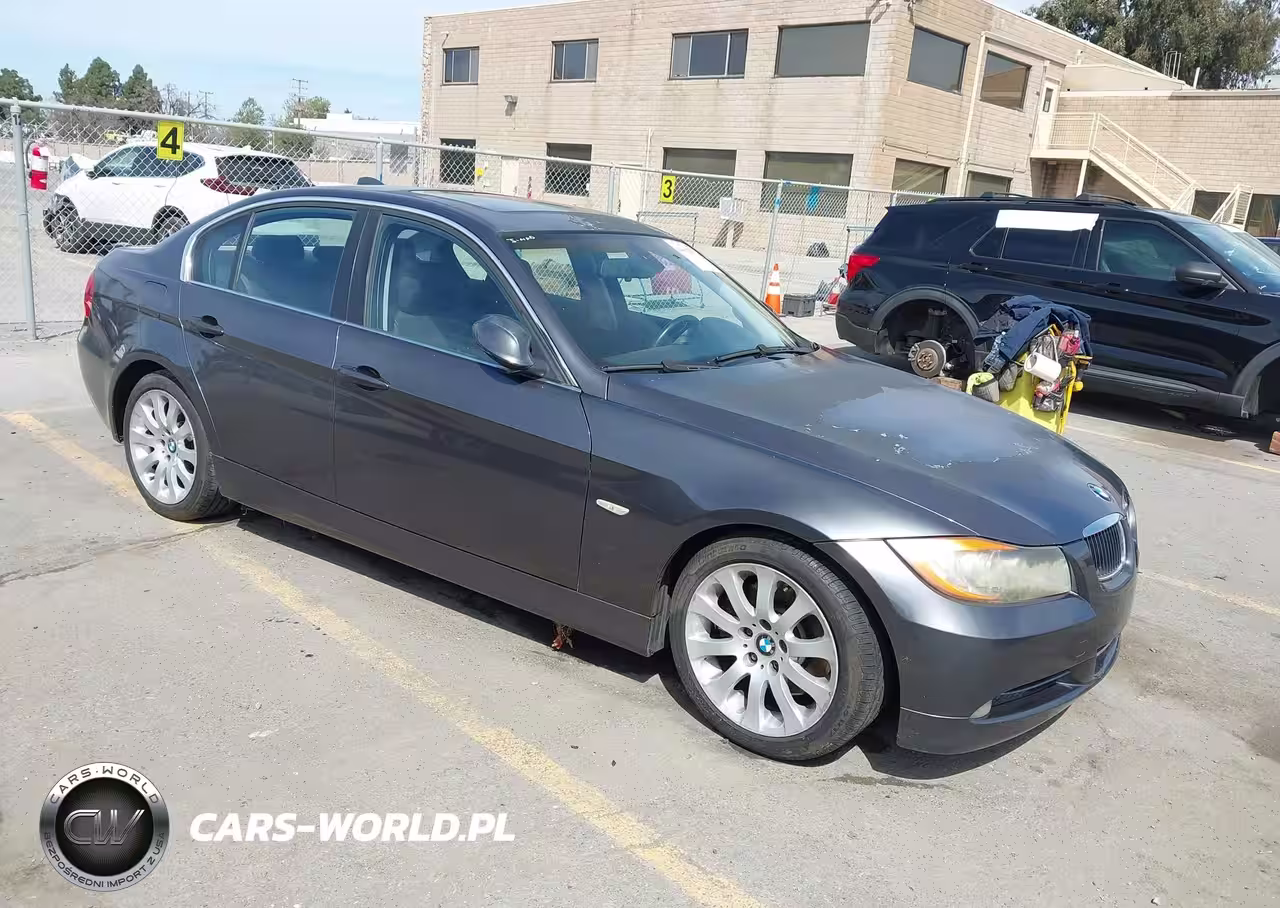 2006 BMW 330I