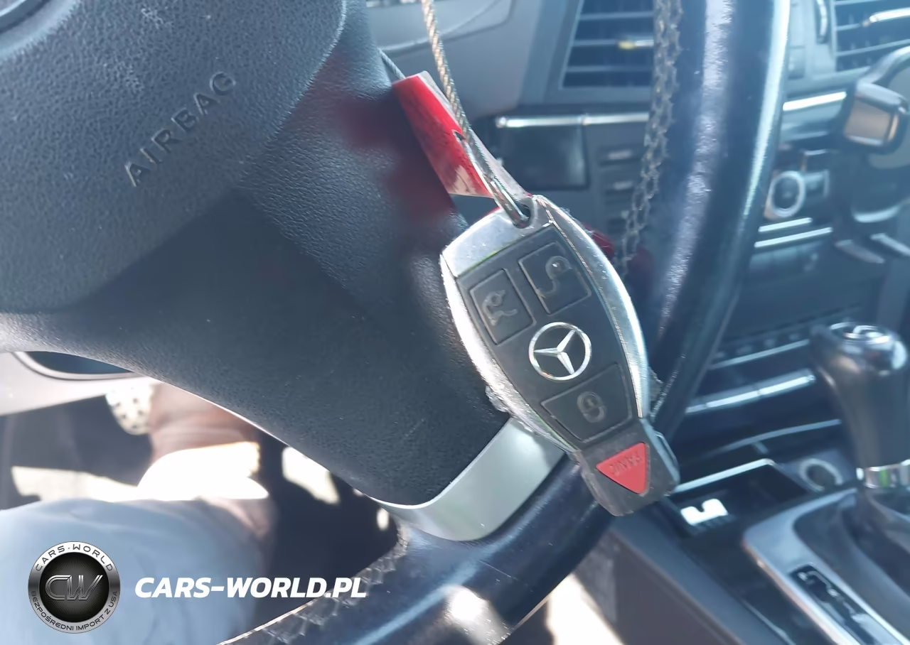 2011 Mercedes-Benz E 350 VIN:WDDKK5GF2BF076786 - 11