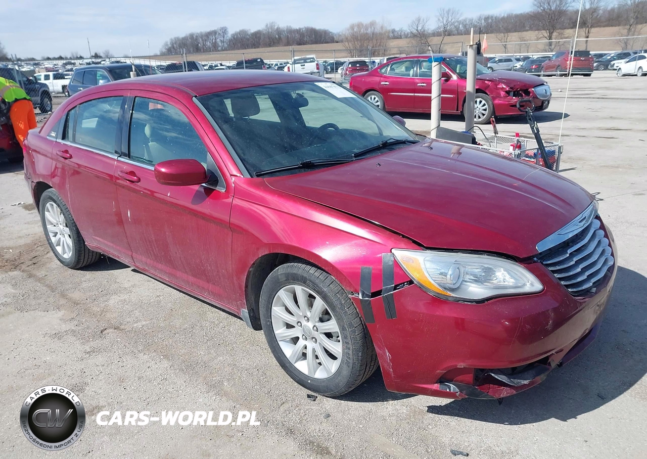 2013 Chrysler 200 Touring