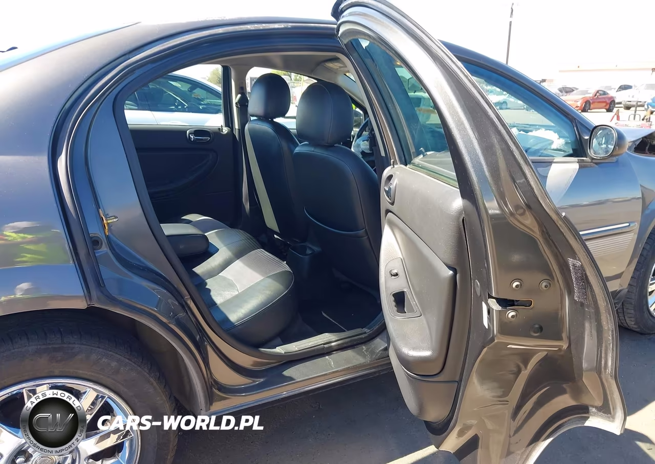 2004 Chrysler Sebring Limited VIN:1C3EL66R74N347506 - 8