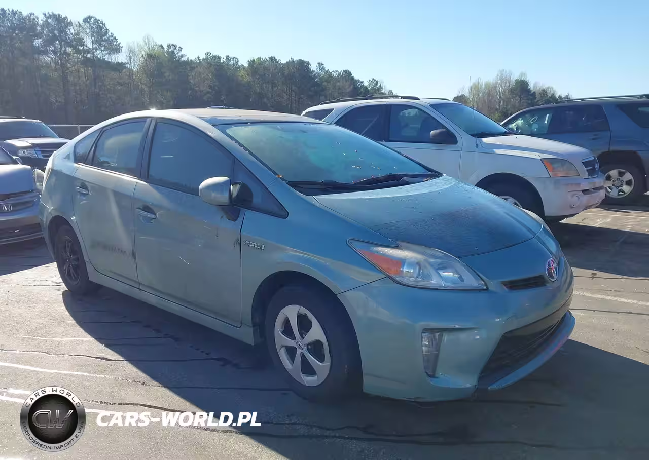 2013 Toyota Prius Three