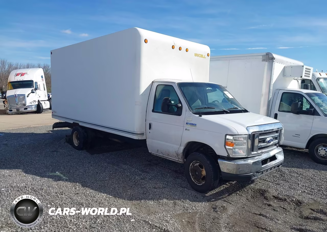 2016 Ford E-450 Cutaway