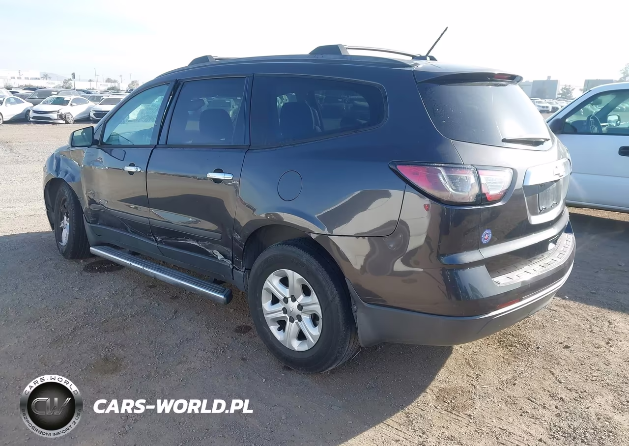 2015 Chevrolet Traverse Ls VIN:1GNKRFED2FJ135388 - 3