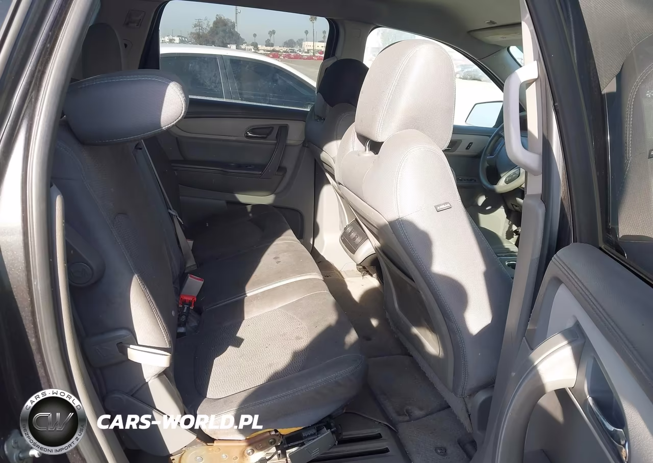 2015 Chevrolet Traverse Ls VIN:1GNKRFED2FJ135388 - 8