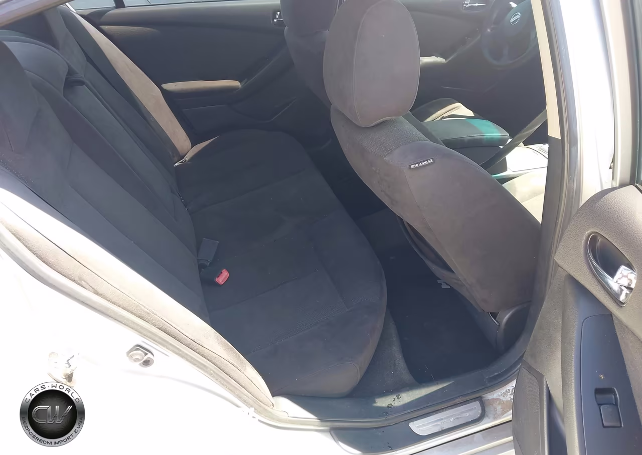 2010 Nissan Altima 2.5 S VIN:1N4AL2APXAN545748 - 8
