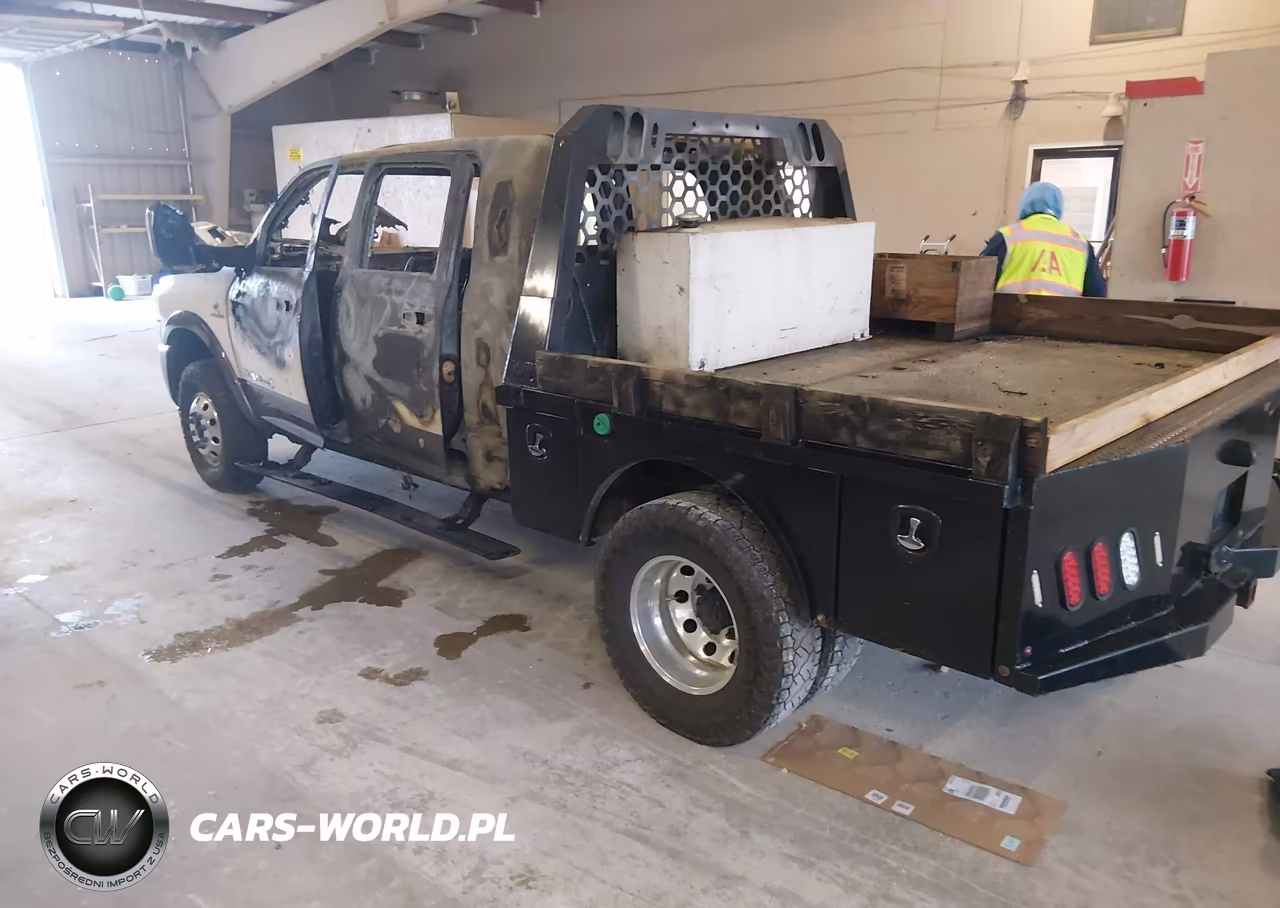 2020 Ram 3500 Laramie Longhorn 4X4 6'4 Box VIN:3C63RRNL6LG100363 - 3