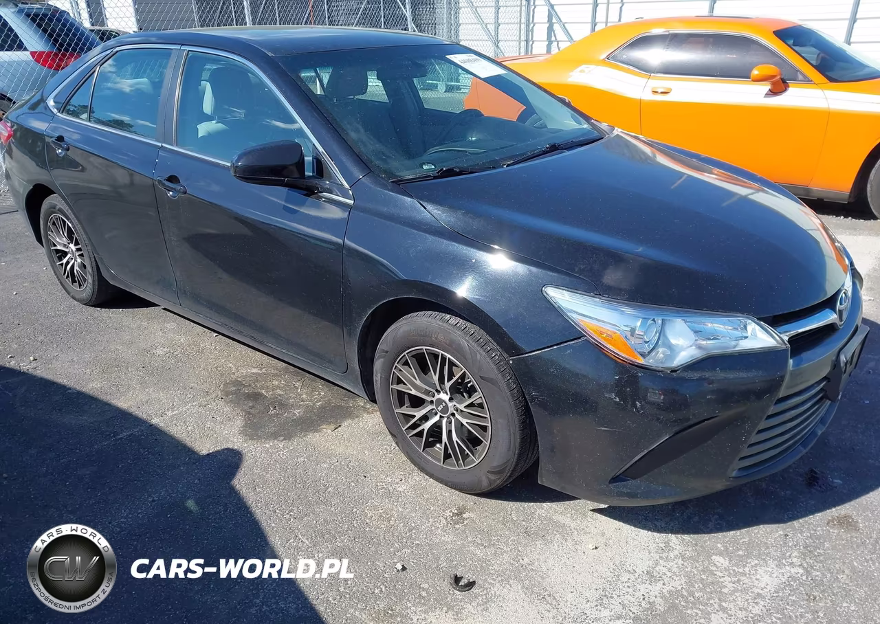 2016 Toyota Camry Le
