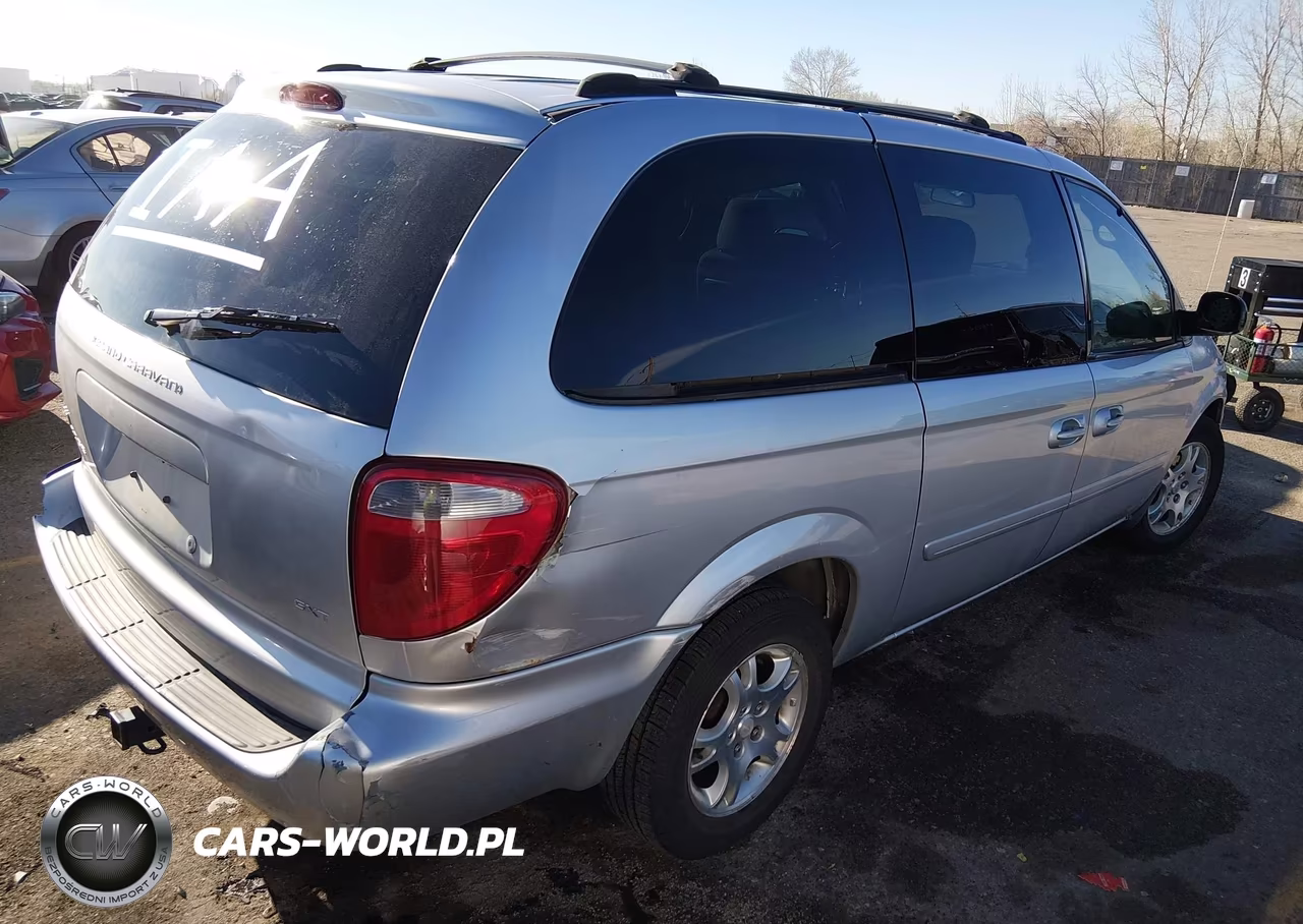 2004 Dodge Grand Caravan Sxt VIN:2D8GP44LX4R561793 - 4
