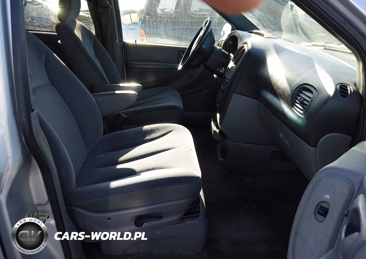 2004 Dodge Grand Caravan Sxt VIN:2D8GP44LX4R561793 - 5