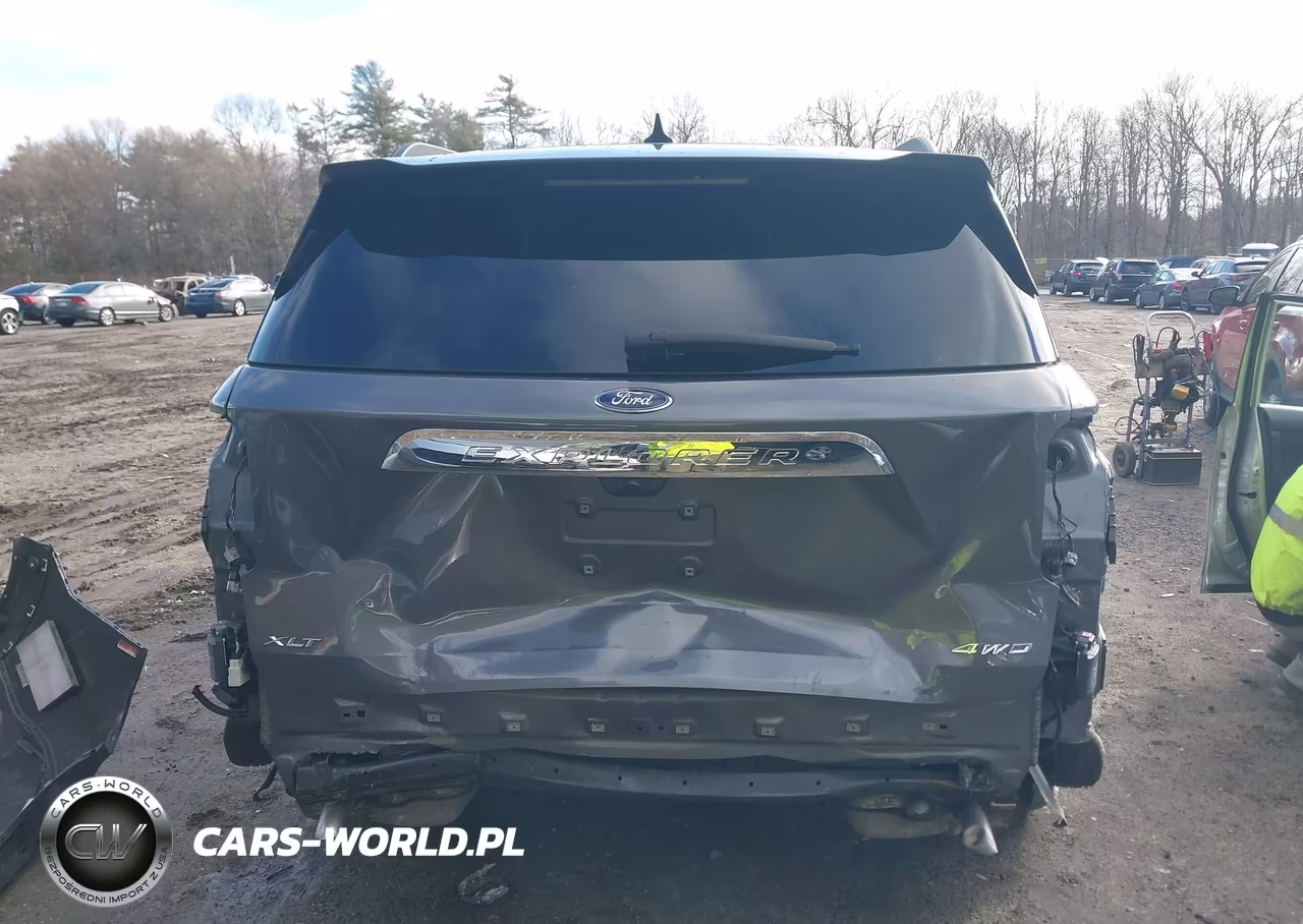 2024 Ford Explorer Xlt VIN:1FMSK8DH2RGA37259 - 17
