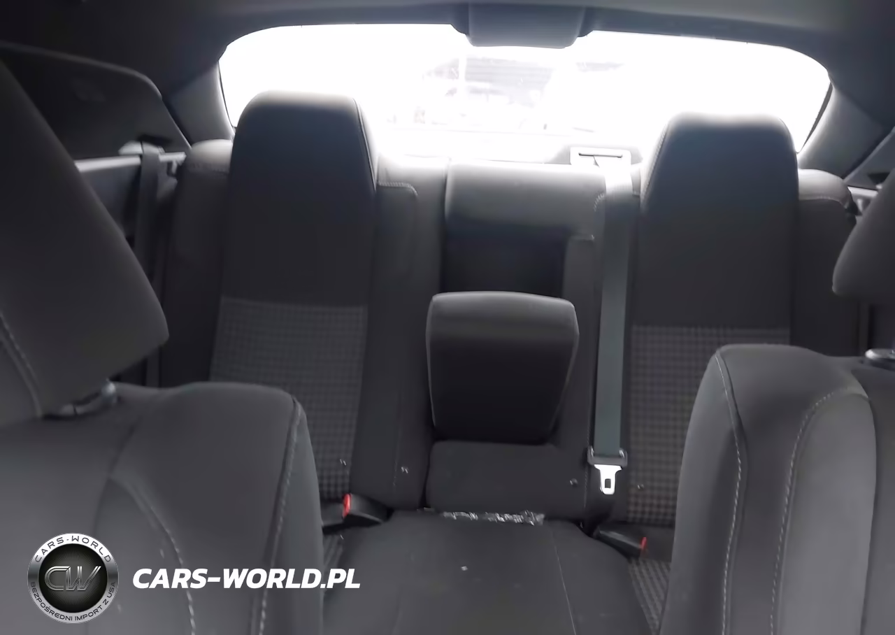 2019 Dodge Challenger Gt VIN:2C3CDZJG3KH557330 - 8