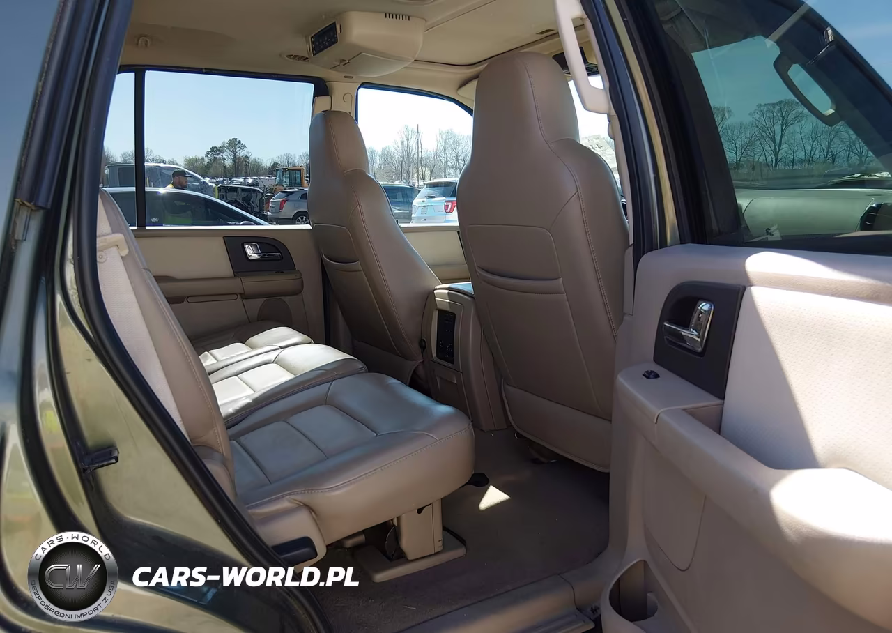 2005 Ford Expedition Eddie Bauer-King Ranch VIN:1FMFU17515LA39655 - 8