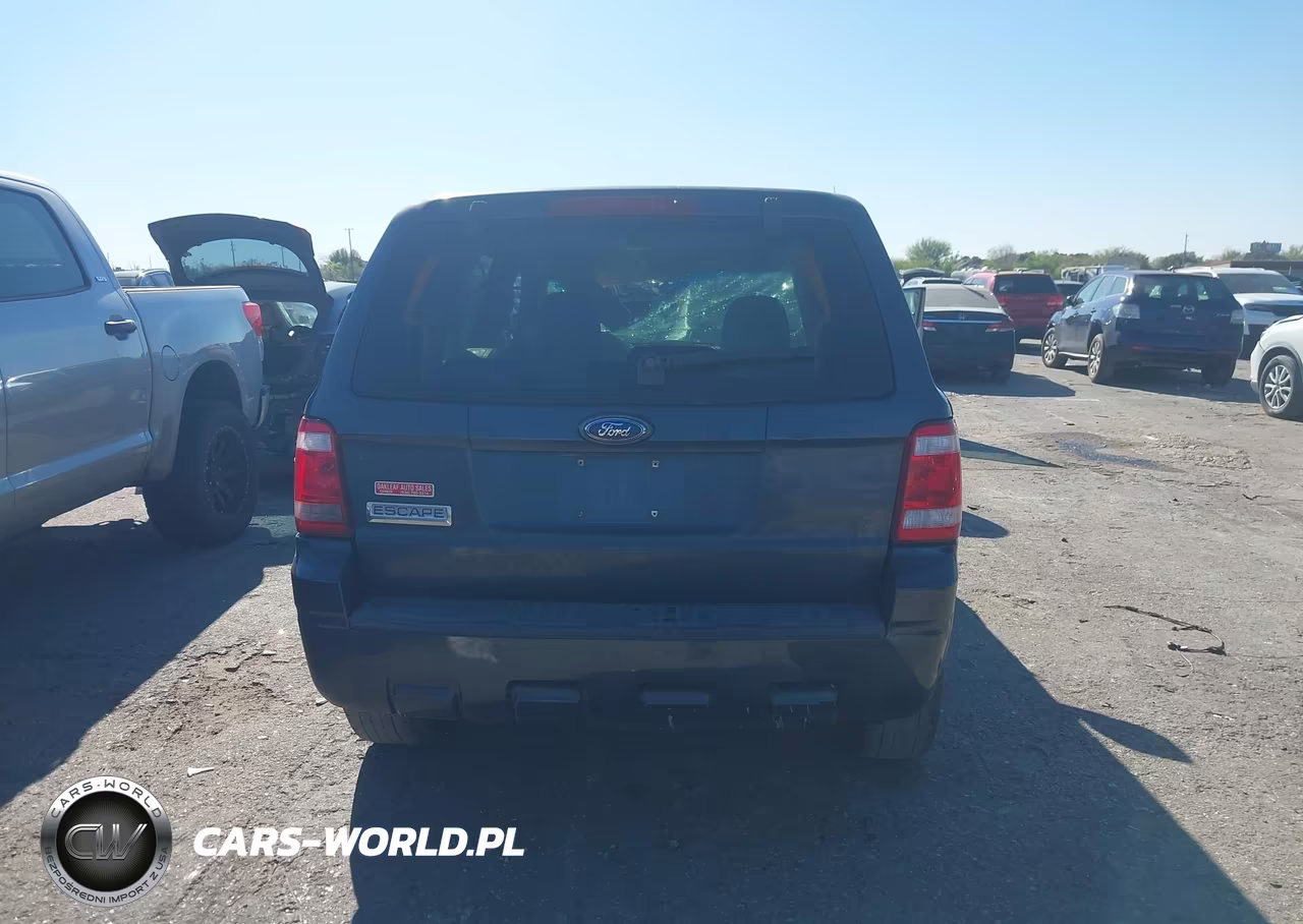 2008 Ford Escape Xls-Xls Manual VIN:1FMCU02Z28KB49308 - 16