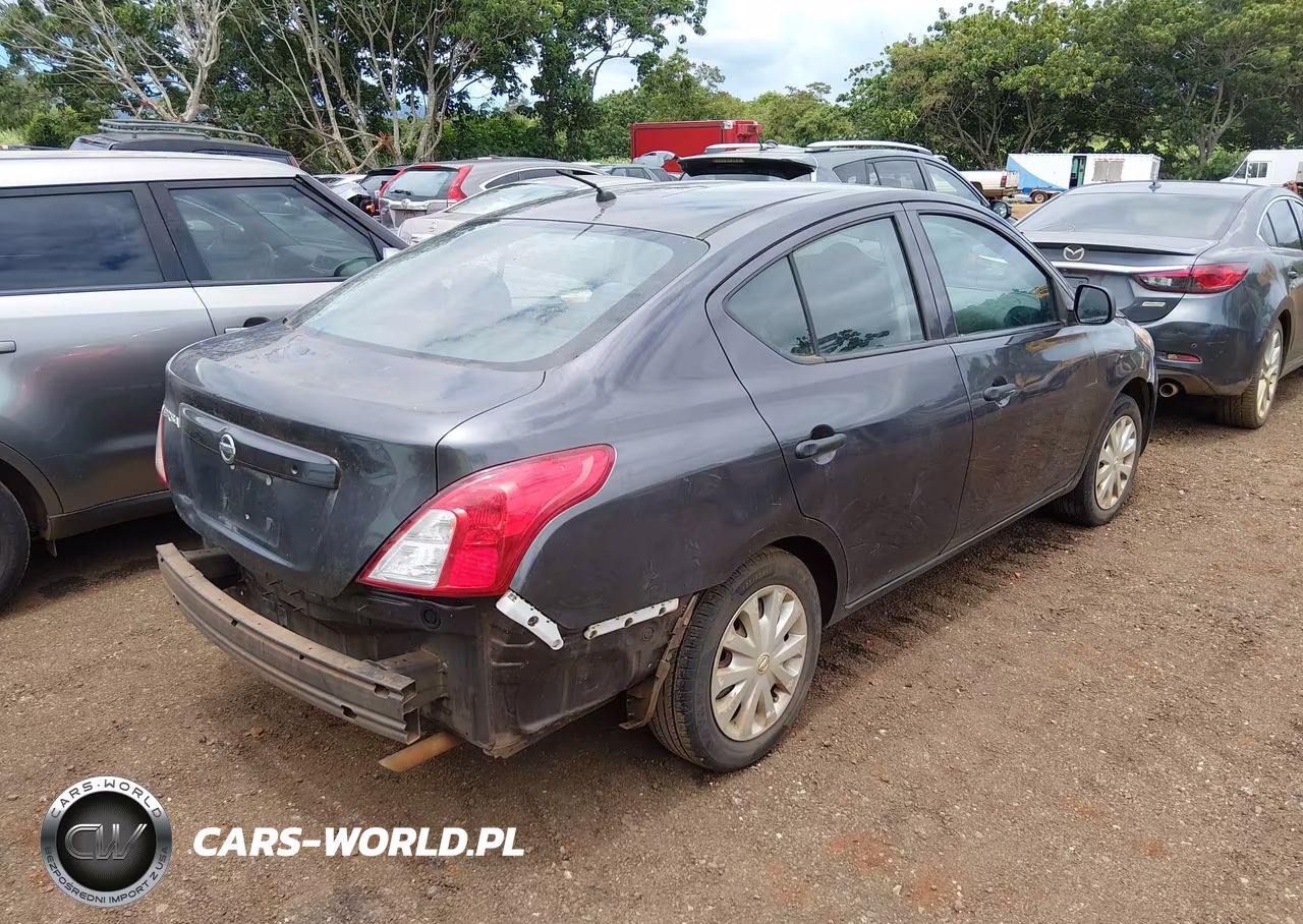 2015 Nissan Versa 1.6 S VIN:3N1CN7AP7FL801400 - 4