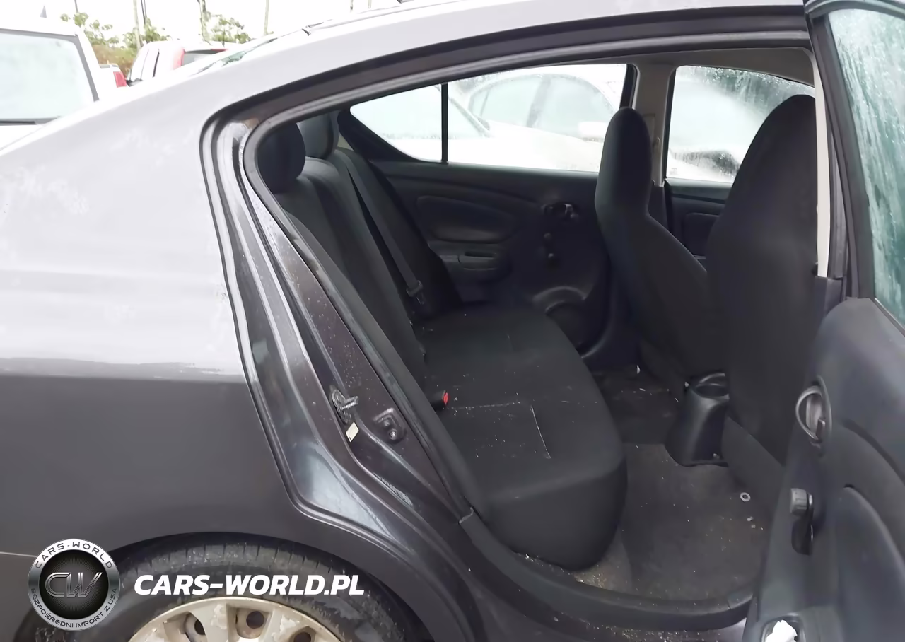 2015 Nissan Versa 1.6 S VIN:3N1CN7AP7FL801400 - 8