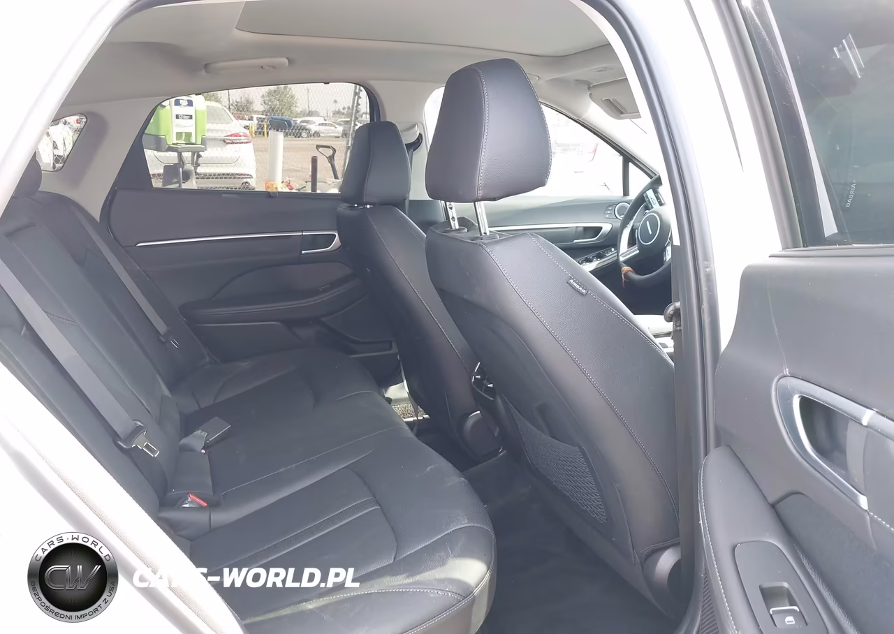 2025 Hyundai Sonata Hybrid Limited VIN:KMHL54JJXSA131930 - 8