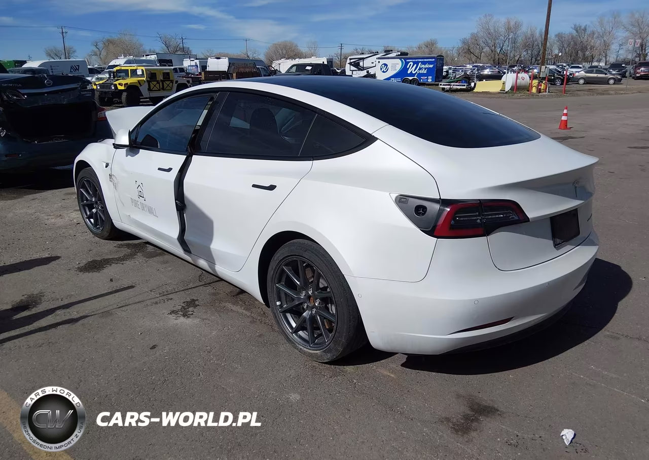 2022 Tesla Model 3 Long Range Dual Motor All-Wheel Drive VIN:5YJ3E1EB3NF257659 - 3