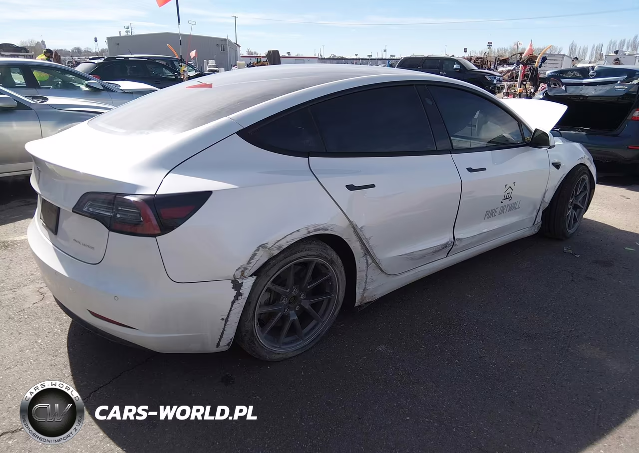 2022 Tesla Model 3 Long Range Dual Motor All-Wheel Drive VIN:5YJ3E1EB3NF257659 - 4