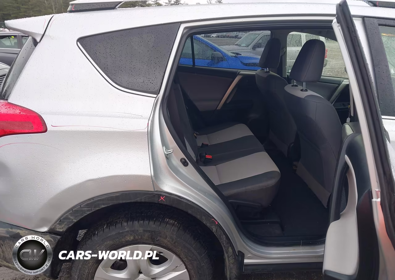 2015 Toyota Rav4 Le VIN:JTMBFREVXFJ022381 - 8