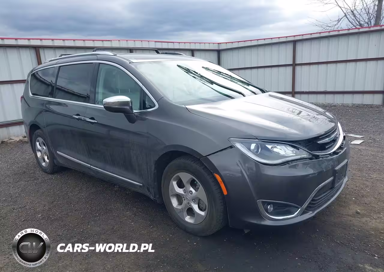 2018 Chrysler Pacifica Hybrid Limited