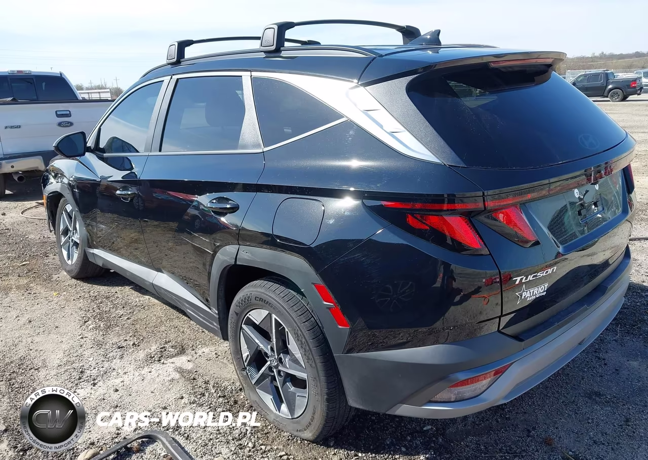 2025 Hyundai Tucson Sel VIN:5NMJB3DE7SH565368 - 3