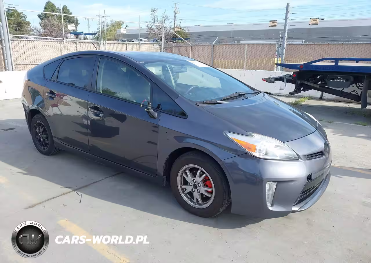 2015 Toyota Prius Two