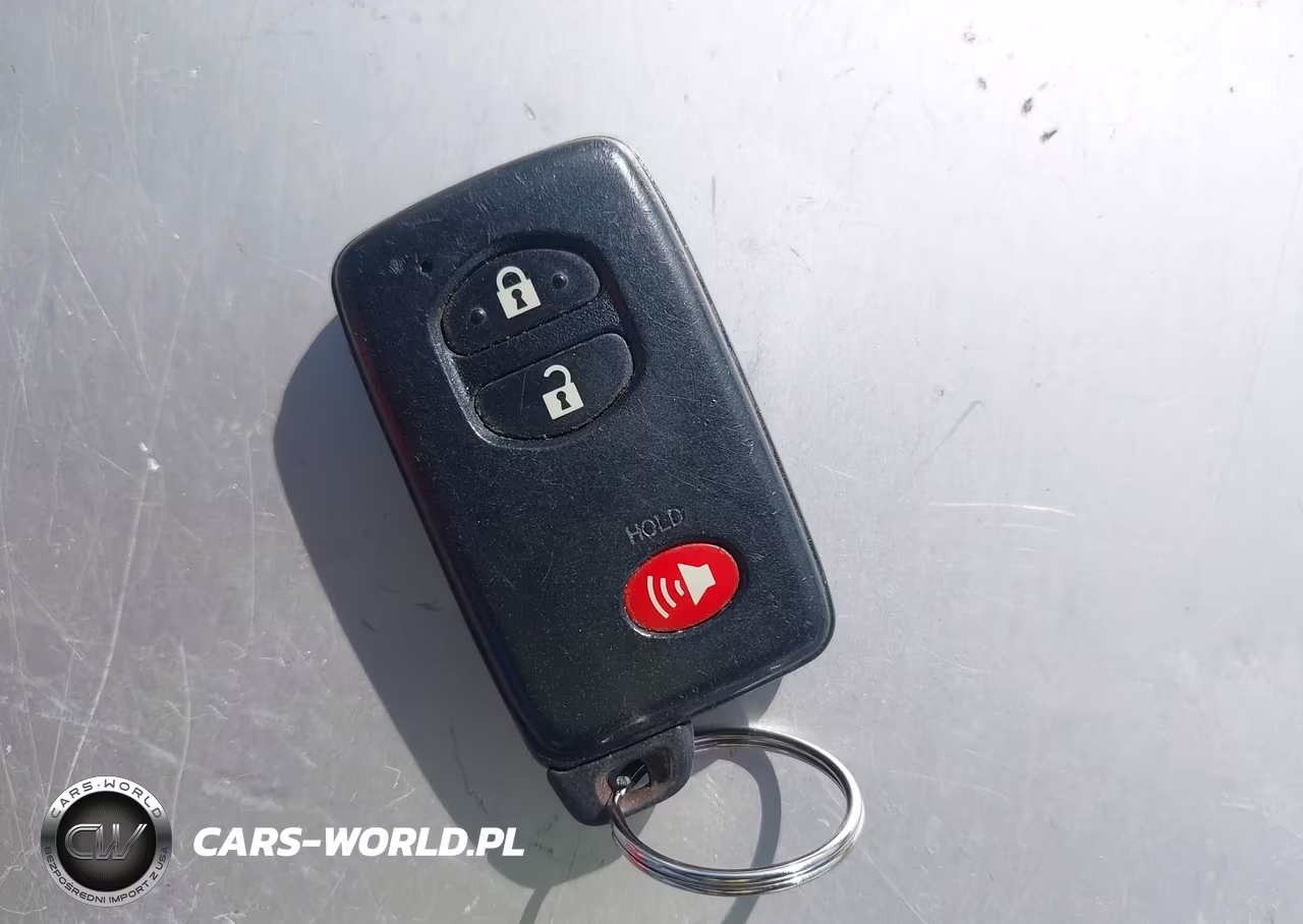 2012 Toyota Prius Three VIN:JTDKN3DUXC1533030 - 11