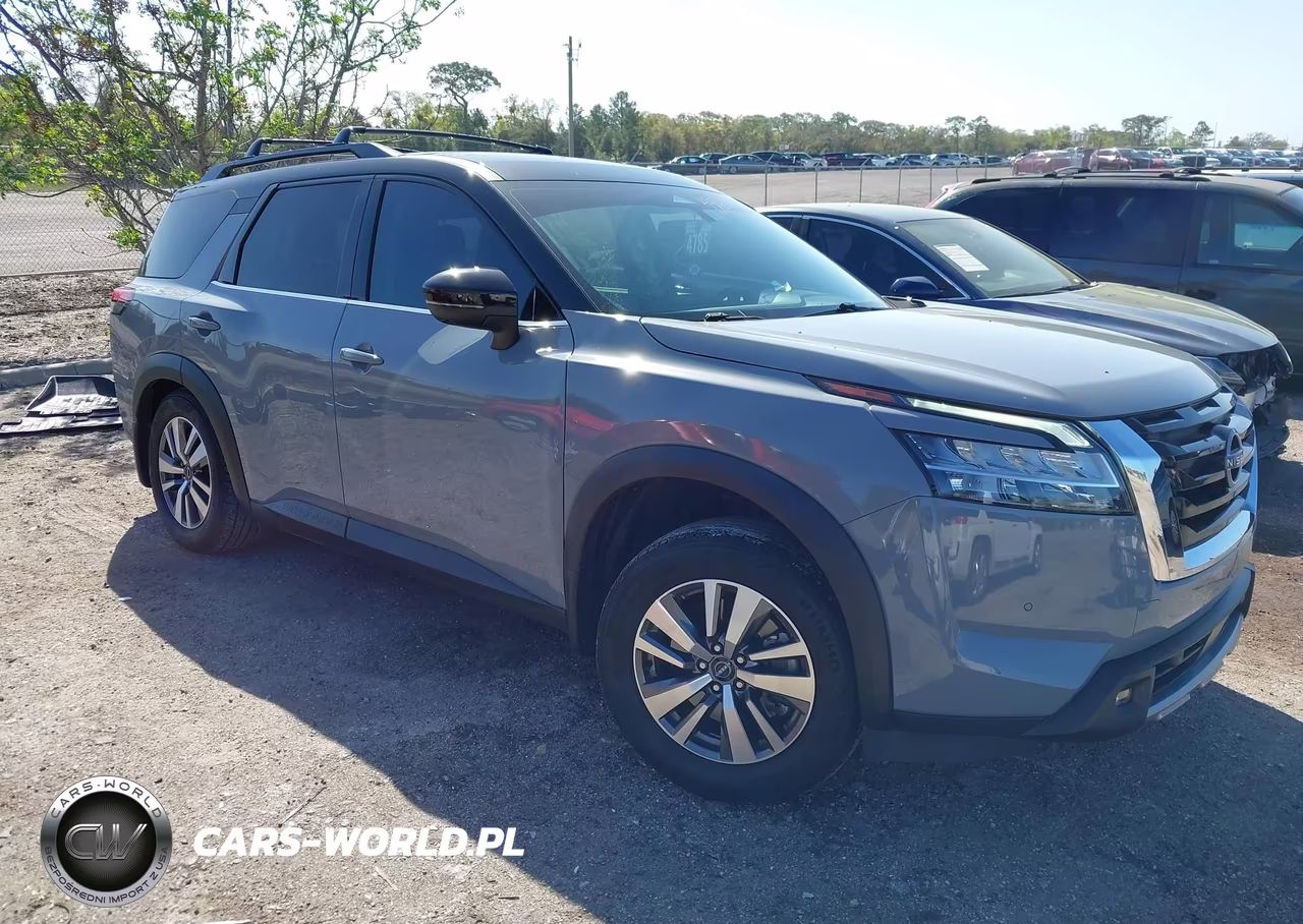 2022 Nissan Pathfinder Sl 2Wd