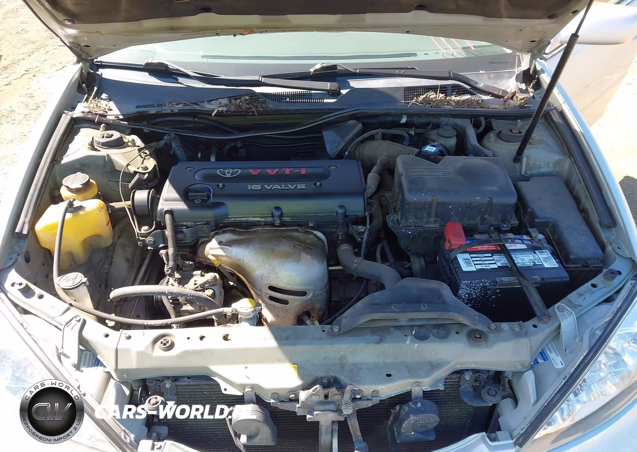 2003 Toyota Camry Le VIN:JTDBE32K630159944 - 10