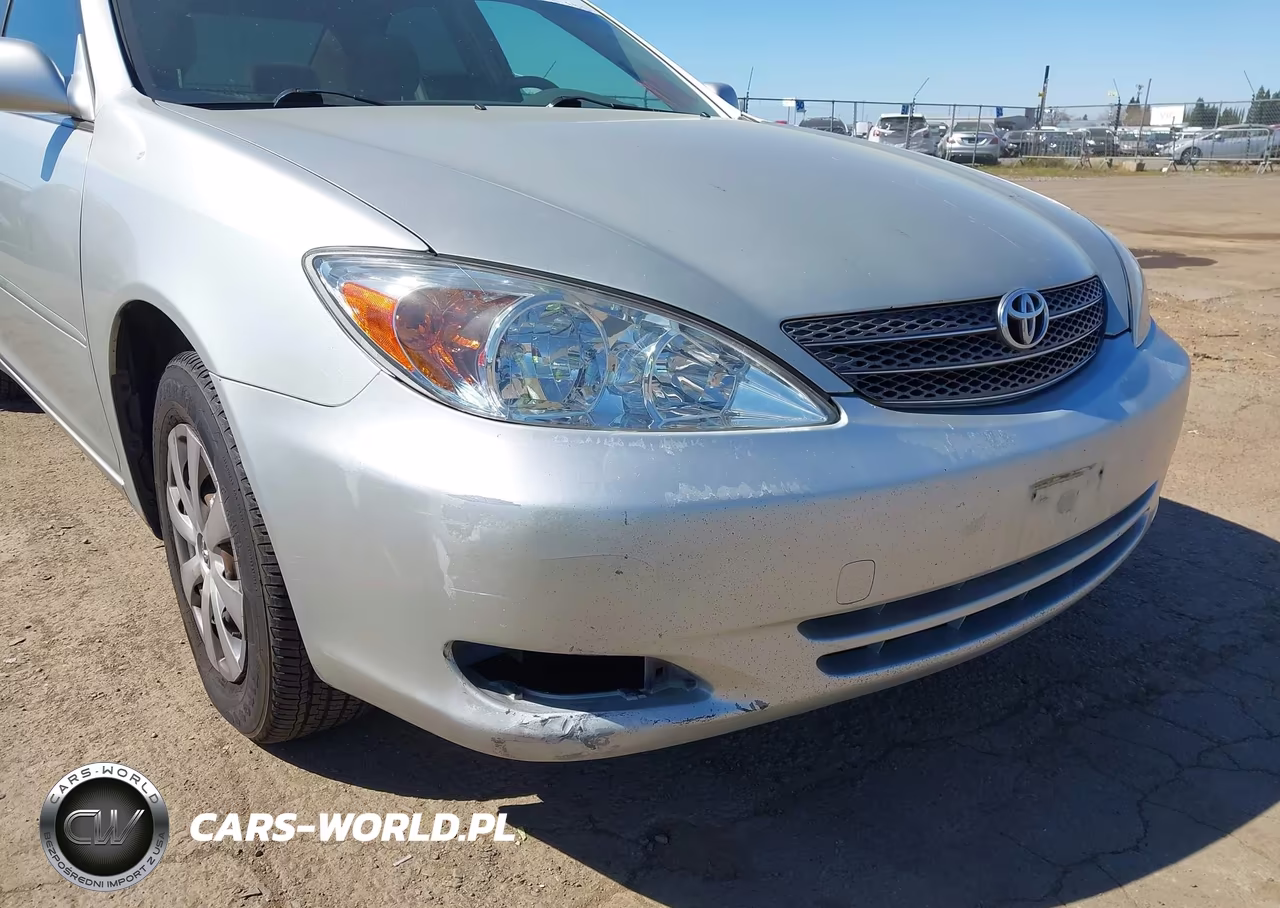 2003 Toyota Camry Le VIN:JTDBE32K630159944 - 6
