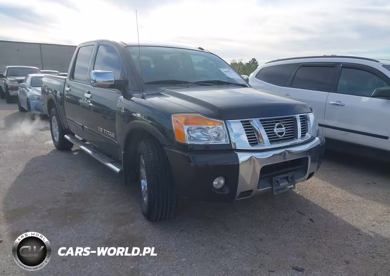 2015 Nissan Titan Sv