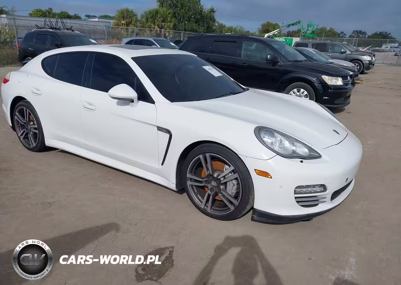 2012 Porsche Panamera 4S