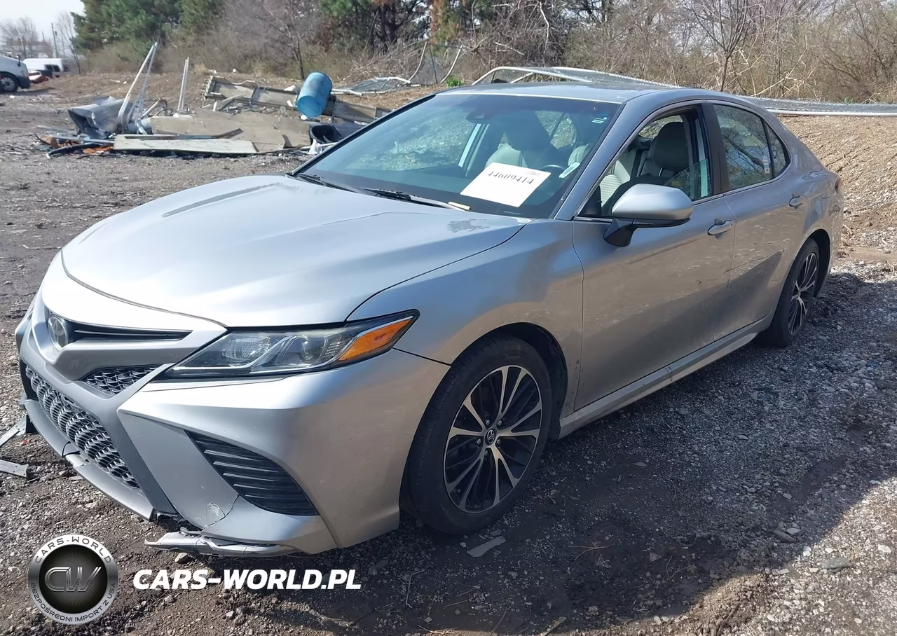 2019 Toyota Camry Se VIN:4T1B11HK9KU268019 - 2