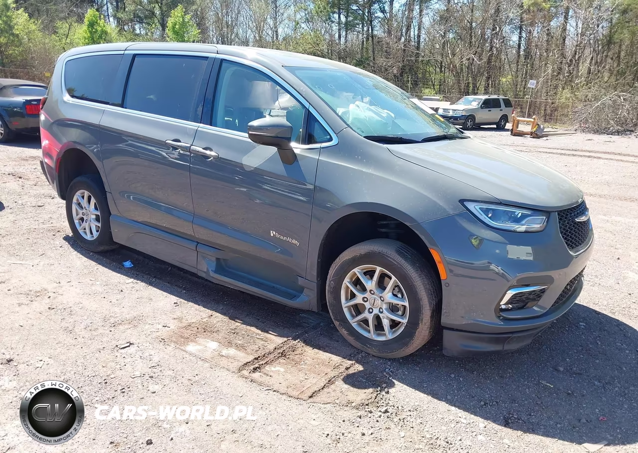 2023 Chrysler Pacifica Touring L – zdjęcie 1 z 15