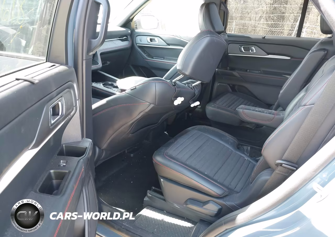 2025 Ford Explorer St-Line VIN:1FMUK8KH6SGA15279 - 8
