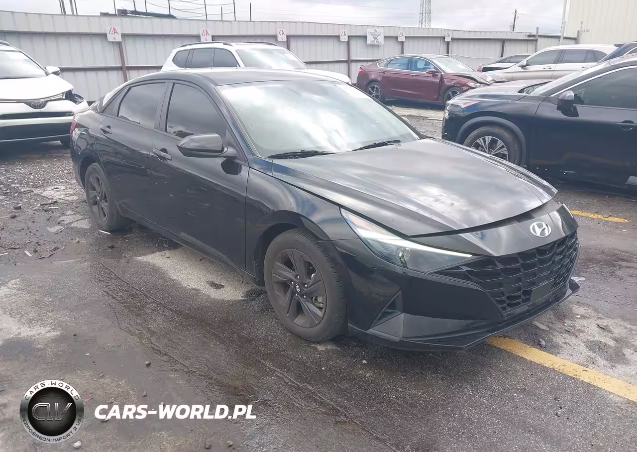 2022 Hyundai Elantra Sel