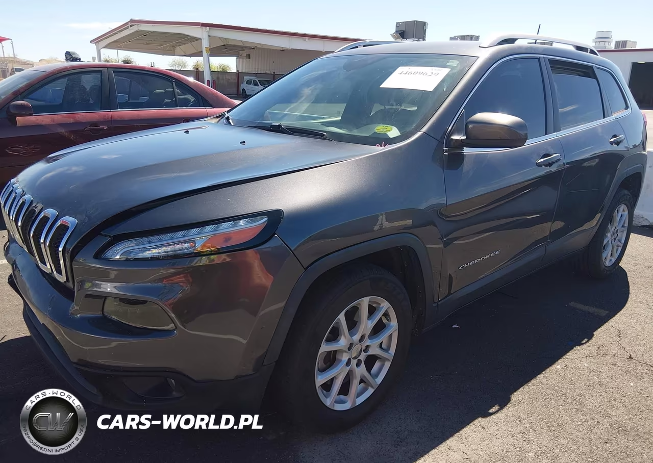 2017 Jeep Cherokee Latitude Fwd VIN:1C4PJLCB9HW668186 - 2